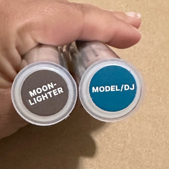 Milk Makeup shadow liner bundle - Picture 2 of 2